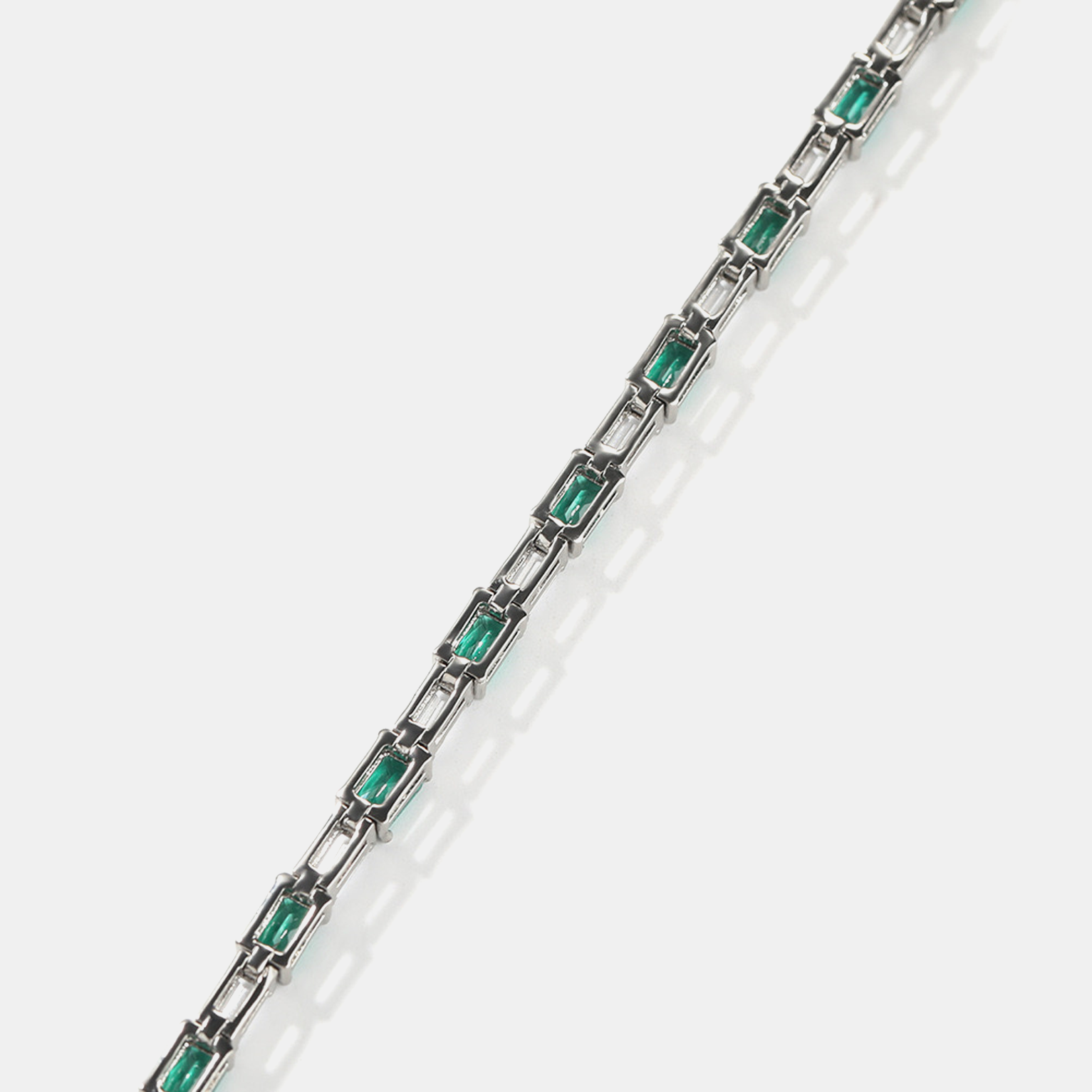 5mm Baguette Emerald Tennis Link Bracelet - White Gold
