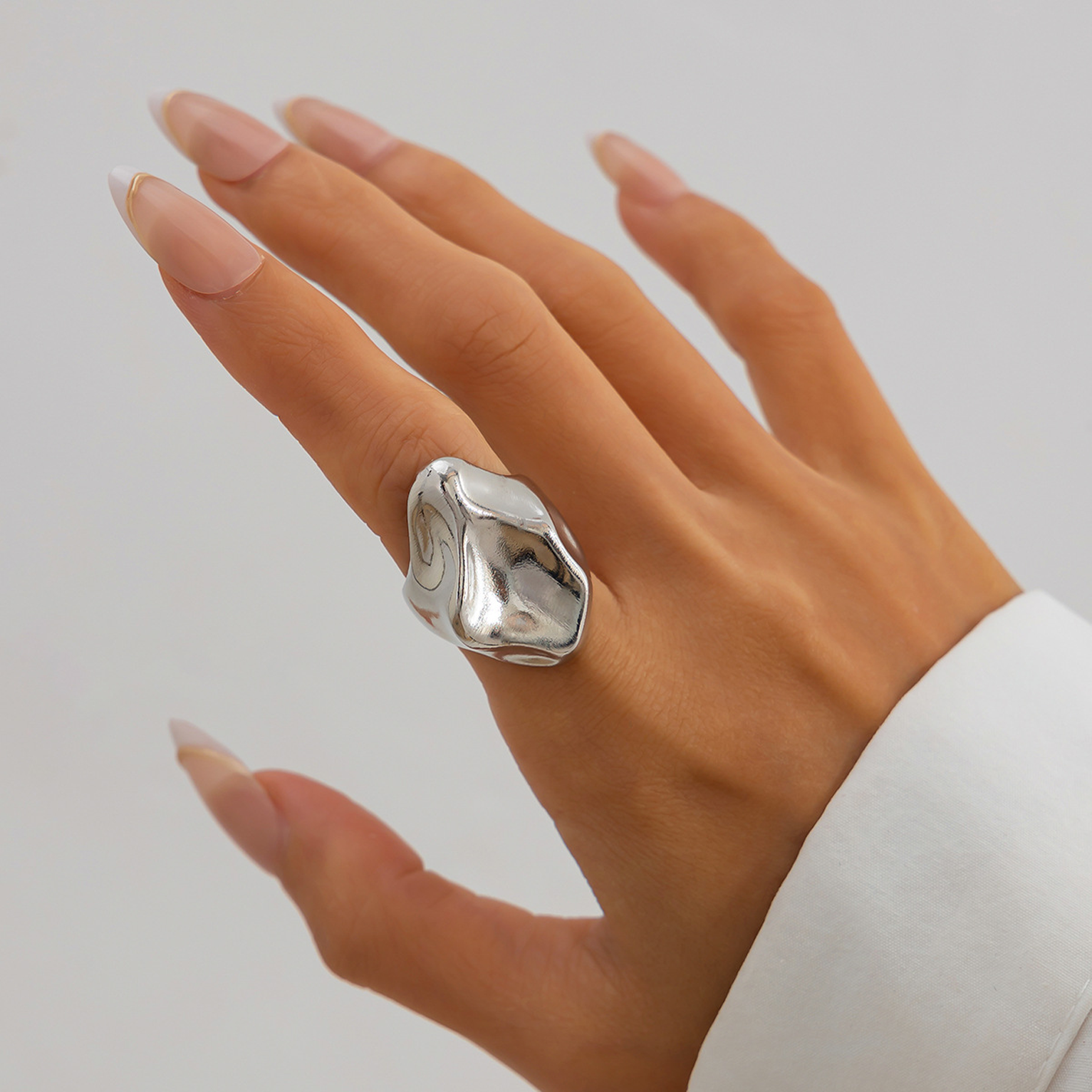 Molten Ripple Chunky Ring - Silver