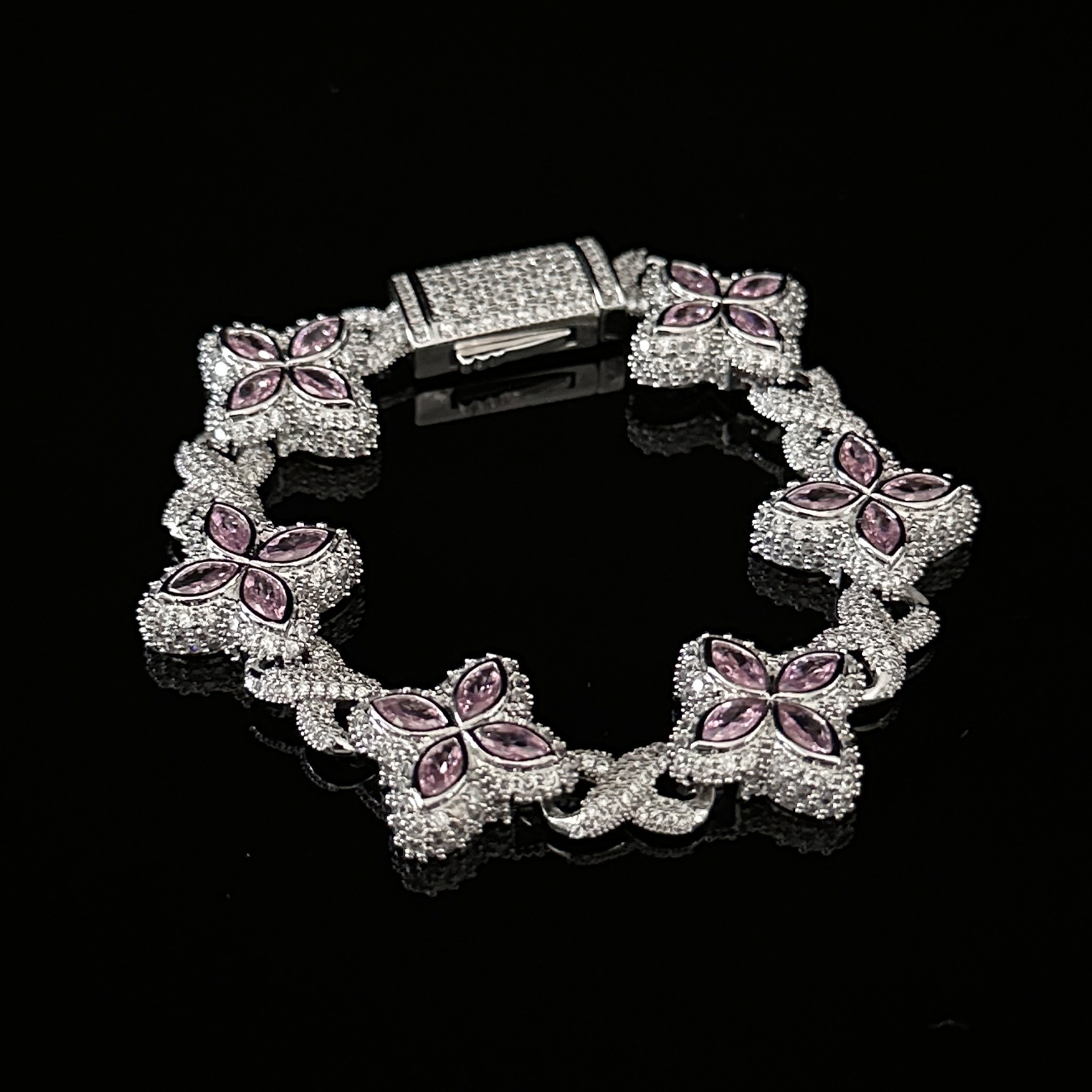 Iced Luminous Clover Bracelet - White Gold