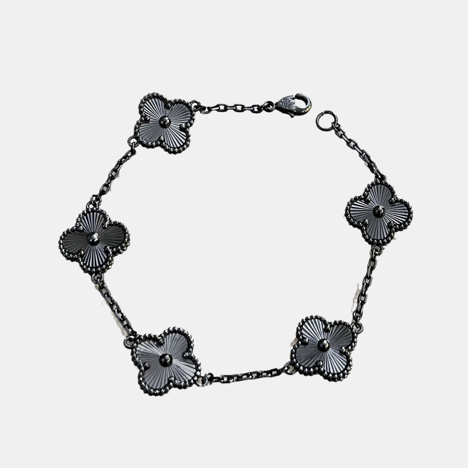 Silver Clover Bracelet - Full Black