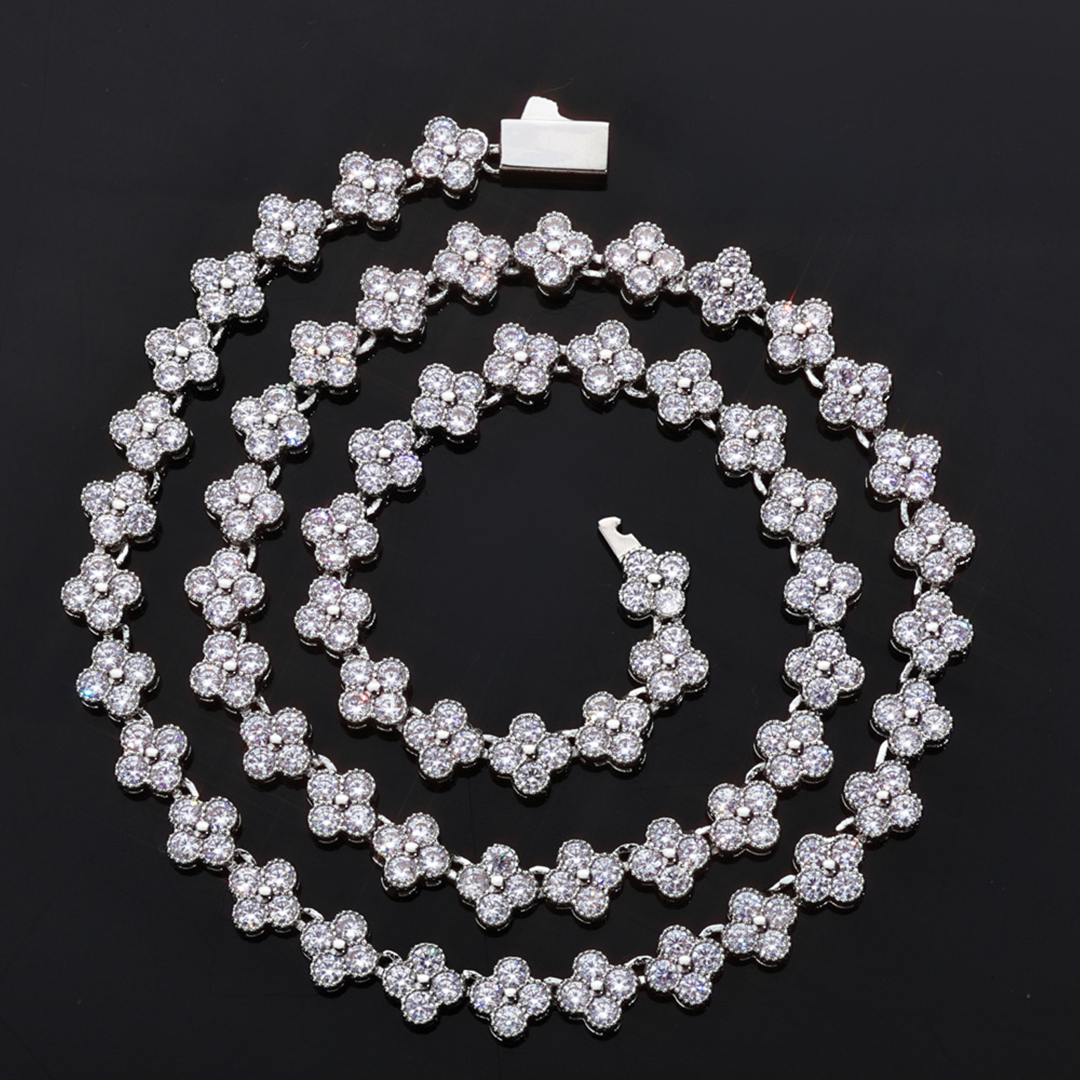 7mm Iced Clover Tennis Link Chain - White Gold