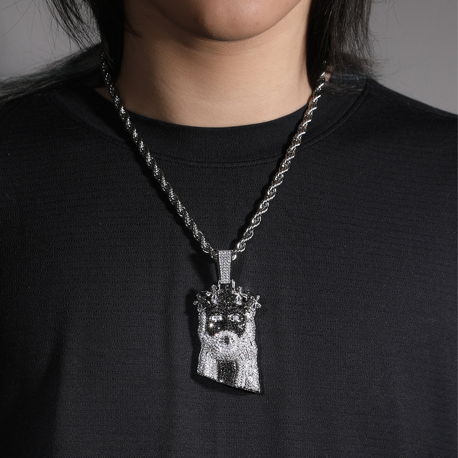 Clover King Pendant - White Gold