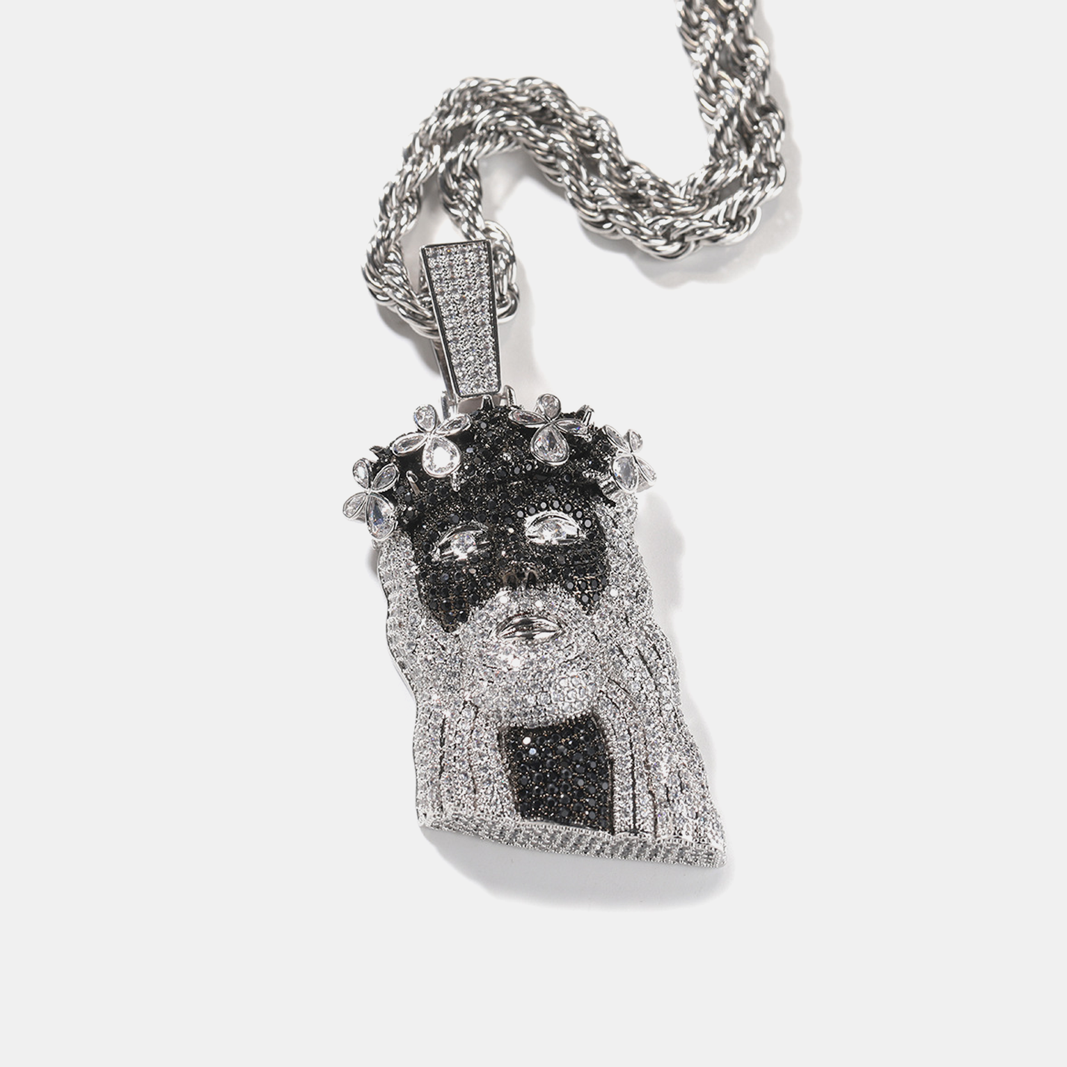 Clover King Pendant - White Gold