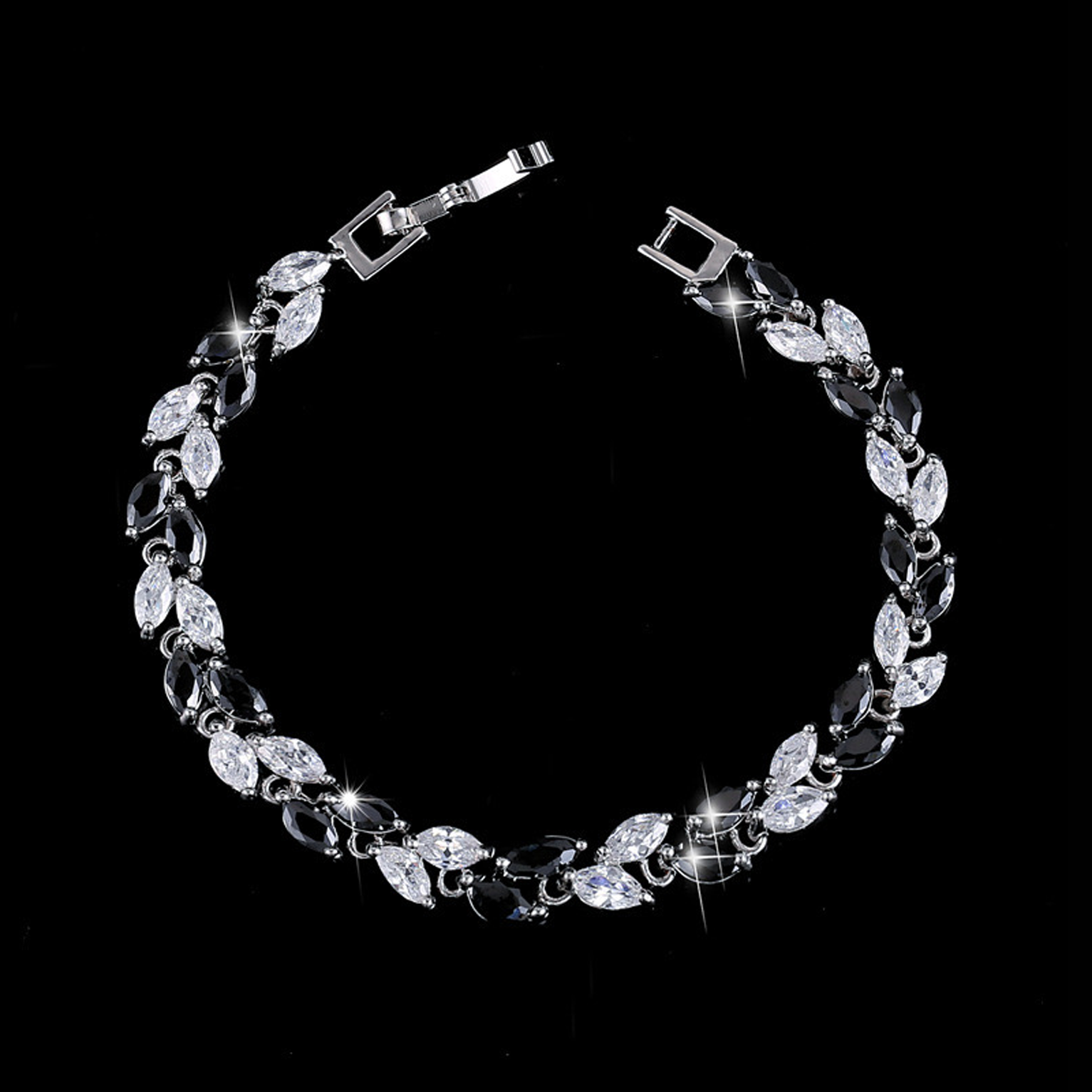 5mm Teardrop Tennis Link Bracelet - Panda