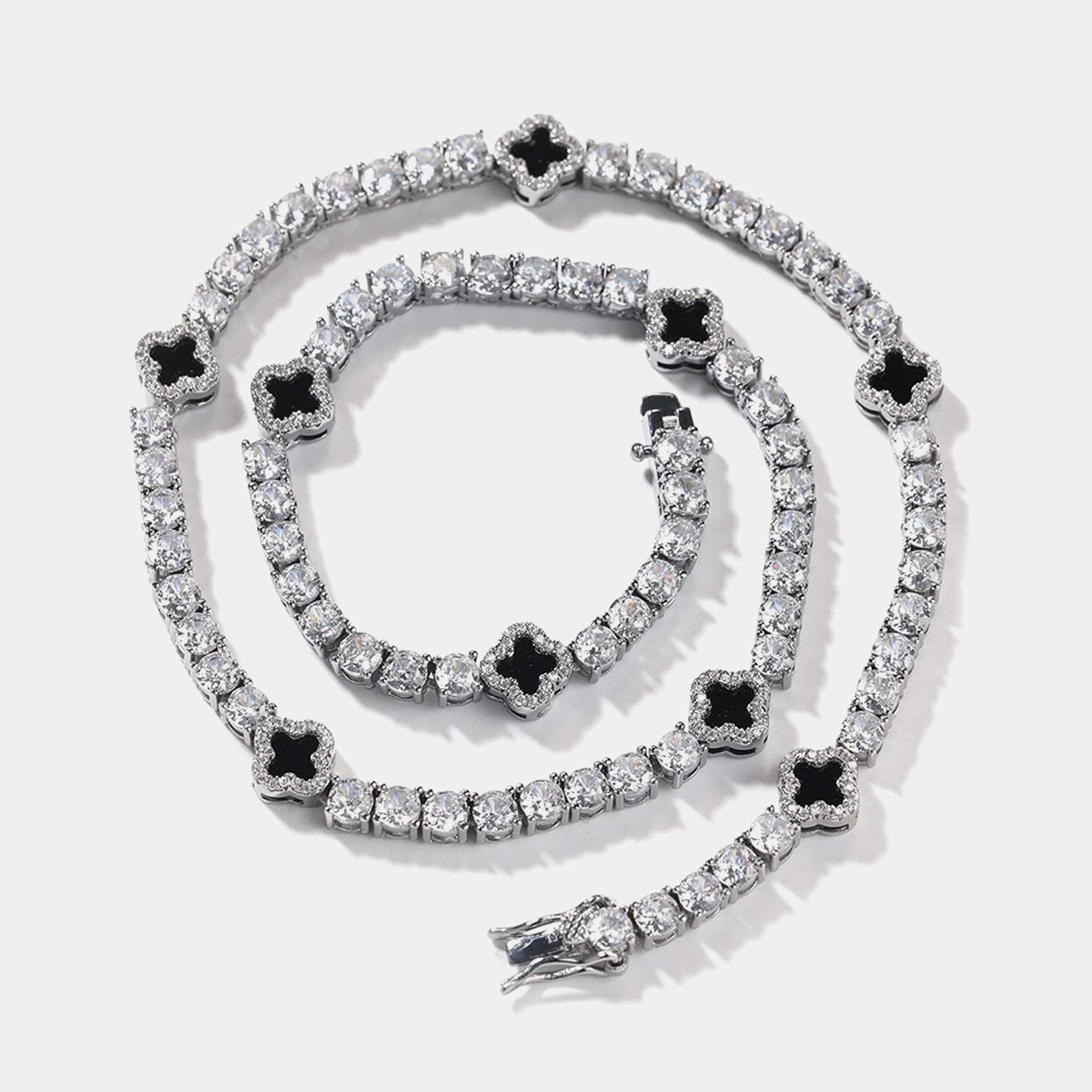 8mm Clover Tennis Link Chain - White Gold