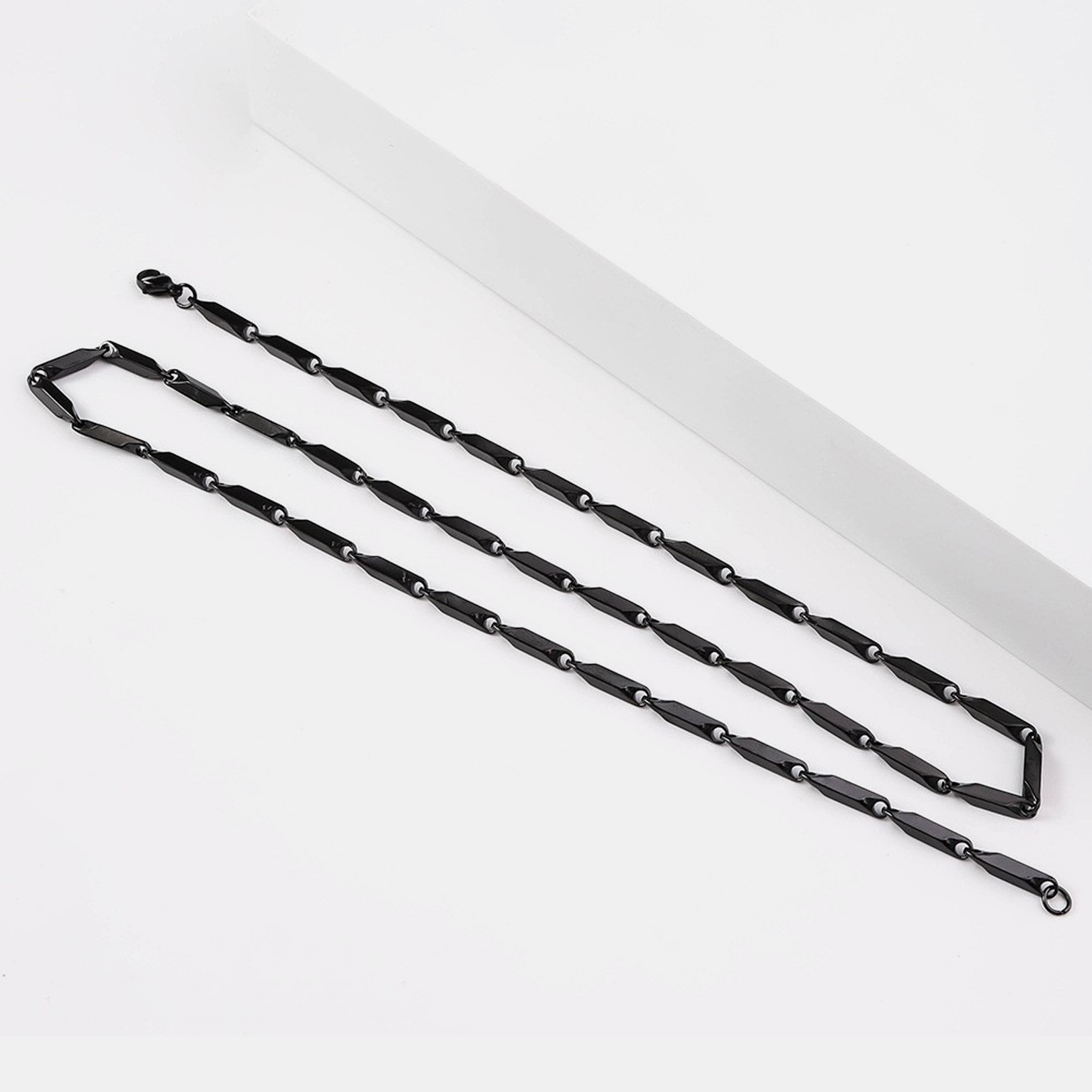3mm Rhombus Link Chain - Black