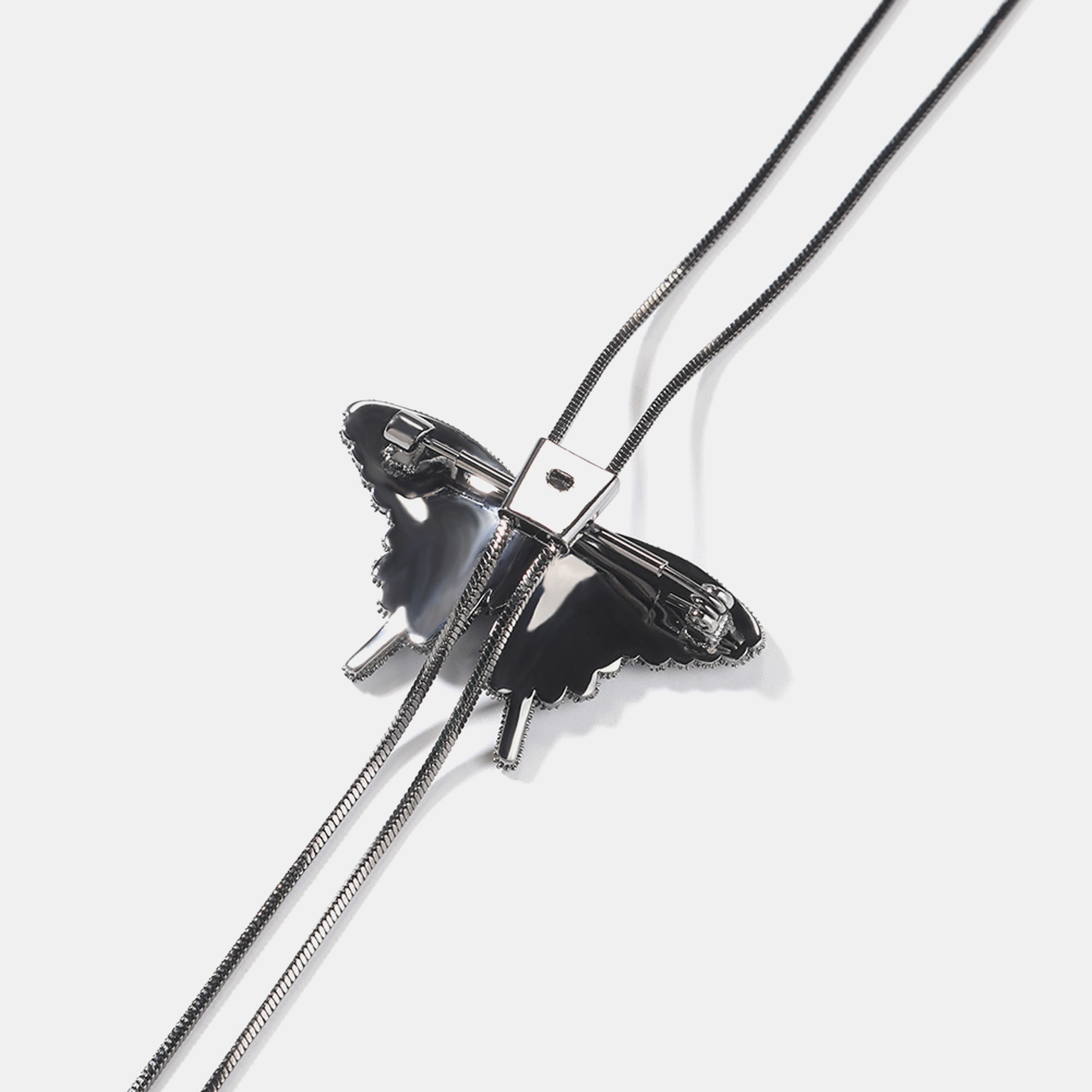 Iced Butterfly Sweater Chain - Blue
